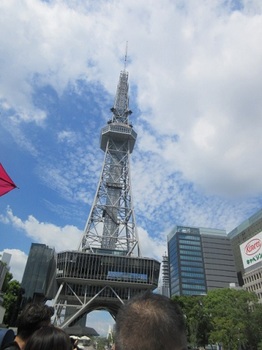 ド祭り・テレビ塔２.JPG
