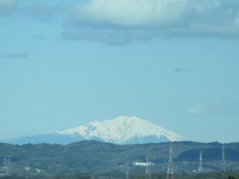 リニモ・雪山２.JPG