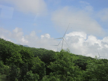 白老に・風力発電.JPG