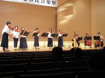 音楽祭・バイオリン.JPG